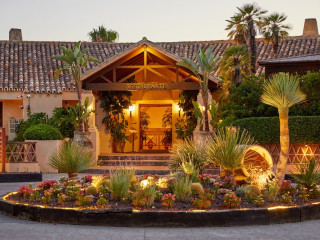 RIO REAL GOLF & HOTEL