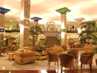 RIAD LA PORTE ROUGE