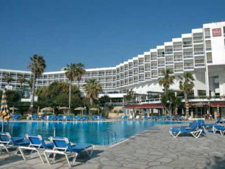 Riu Cypria Resort