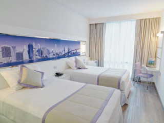 RIU Plaza New York Times Square