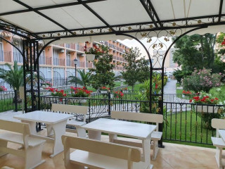 RIVA  HOTEL