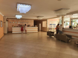 RIVA  HOTEL