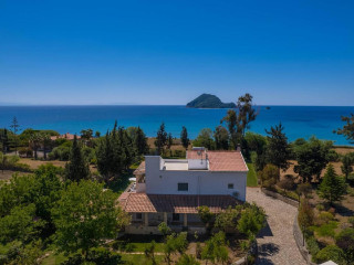 Rivazzurra Luxury Villa