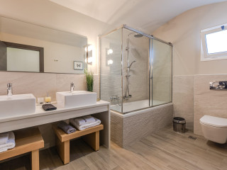 Rivazzurra Luxury Villa