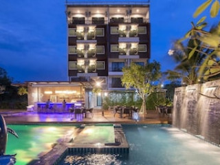 RIVER FRONT KRABI HOTEL