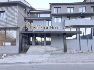 Riverside Boutique Hotel & Spa