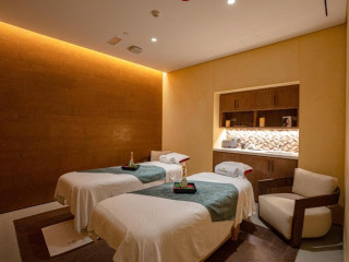 Rixos Marina Abu Dhabi