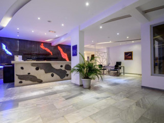 RK Beach Hotel