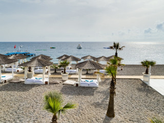 Kronos Villas