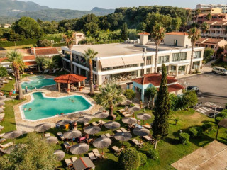 Robolla Beach Apart Hotel