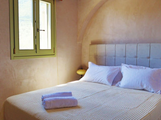 Rock n' Olive Villas