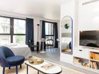 ROCKWELL EAST-TOWER BRIDGE