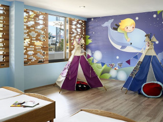 Roda Beach Resort & Spa