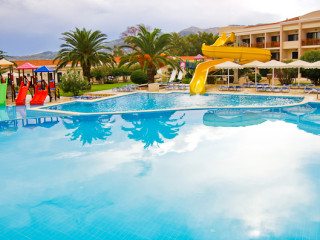 Roda Beach Resort&Spa Memento Club