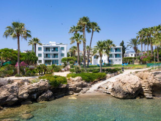 Rododafni Beach Apartments