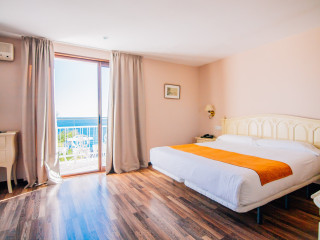 Roger de Flor by Seleqtta