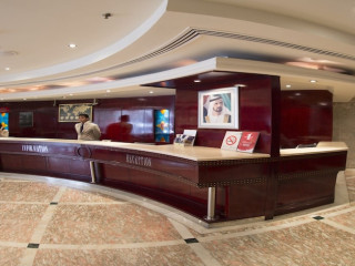Rolla Suites Hotel (ex J5 Bur Dubai Hotel)