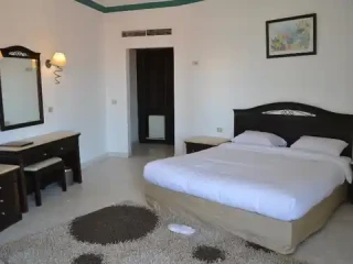 MIMOSA COOEE SUNSHINE HOTEL 