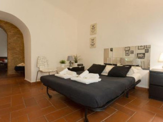 ROMAN GROTTO EXPERIENCE 5PAX