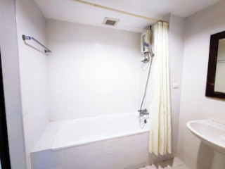 ROMANCE SERVICED APARTMENT (SHA)
