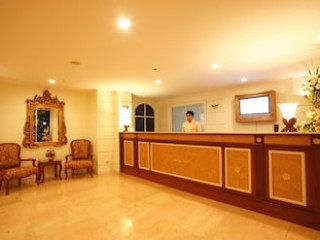 ROMANCE SERVICED APARTMENT (SHA)