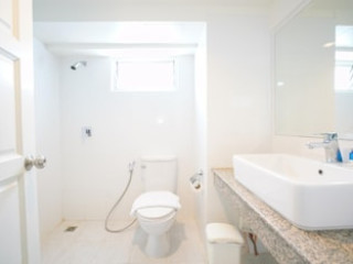 ROMANCE SUKHUMVIT 97 (SHA)