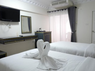 ROMANCE SUKHUMVIT 97 (SHA)