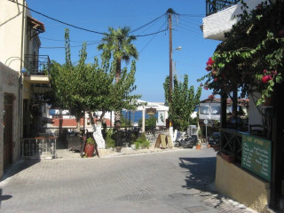 Romantica Hotel Apartments