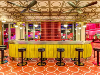 Romeo's Motel & Diner