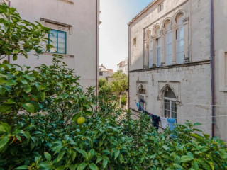 Rooms Eden Old Town