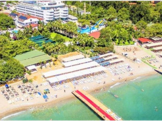 ROSE GARDEN PREMIUM (EX.LARISSA MARE BEACH)