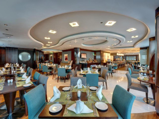 Rose Rayhaan By Rotana
