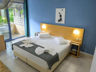 Rouda Bay Beach Hotel