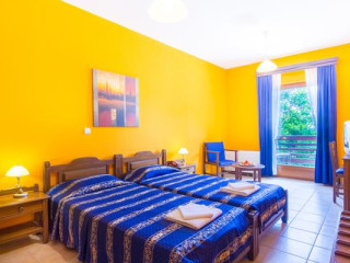 Roxani Country House