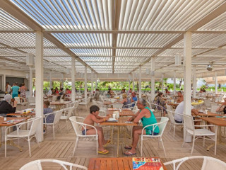 XANADU MAKADI BAY