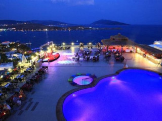 ROYAL ARENA RESORT & SPA