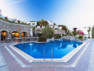 ROYAL ASARLIK BEACH HOTEL AND SPA