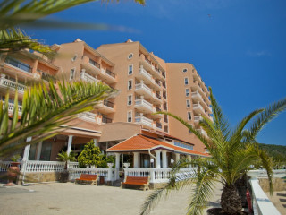 Royal Bay