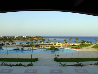 Royal Brayka Beach Resort