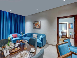 Royal Continental Suites Business Bay