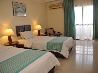 Royal Court Hotel