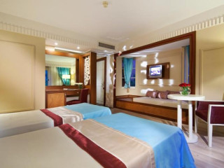 ROYAL DIWA TEKIROVA RESORT