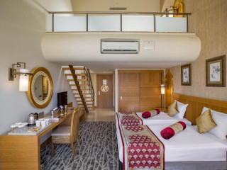 ARES HOTEL