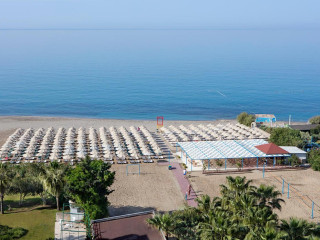 ASTERIAS VILLAGE APARTHOTEL