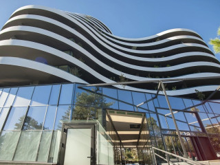 Royal Gardens Paradise