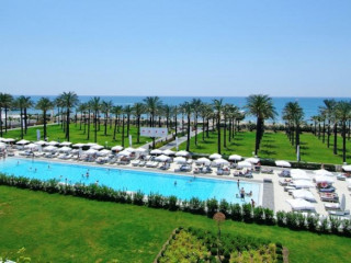 Royal Heaven Villas