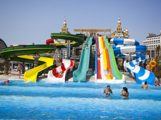 ROYAL HOLIDAY PALACE