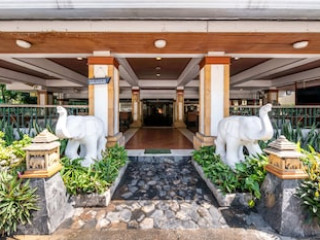 ROYAL IVORY SUKHUMVIT NANA BY COMPASS HOSPITALITY