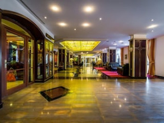 ROYAL PALACE HELENA SANDS