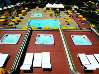 Royal Paradise Beach Resort & Spa